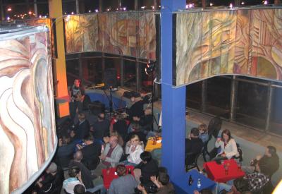 Kawiarnia Aquarium posiada wymarzony klimat do kameralnych koncertów, spotkań i projekcji filmowych, fot. Grażyna Cybulska