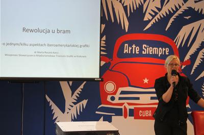 Wykład dr Marty Raczek-Karcz o grafice latynoamerykańskiej, 20.05.2013, fot. Justyna Łabądź