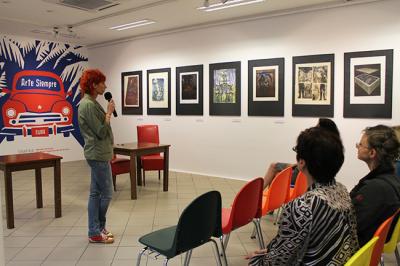  Arte Siempre. Grafika kubańska, o wystawie opowiada kuratorka Małgorzata Rozenau, 20.05.2013, fot. Justyna Łabądź
