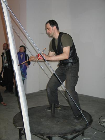 Performance Marka Rogulskiego, 17 kwietnia 2009, Galeria Bielska BWA