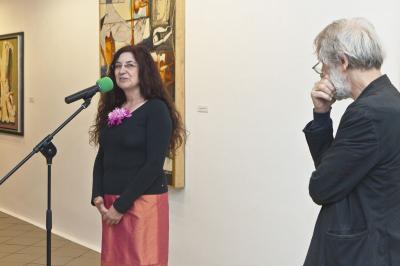Agata Smalcerz, dyrektor Galerii Bielskiej BWA i Józef Chrobak, kurator wystawy.