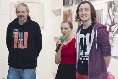 Od lewej: Przemek Młyńczyk dyrektor artystyczny festiwalu EUROSHORTS i Sonia Egner, autorka filmu MIGRACJE III